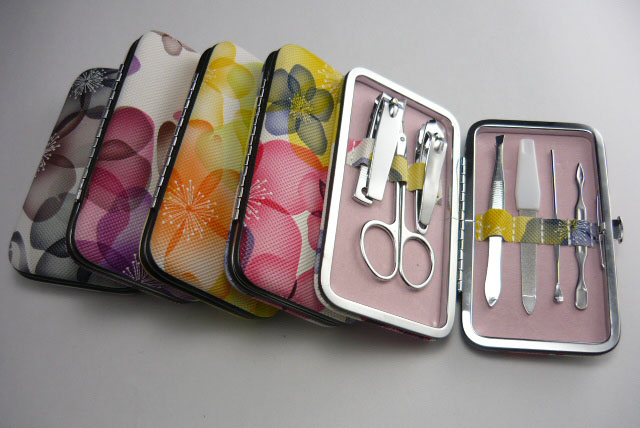 manicure set